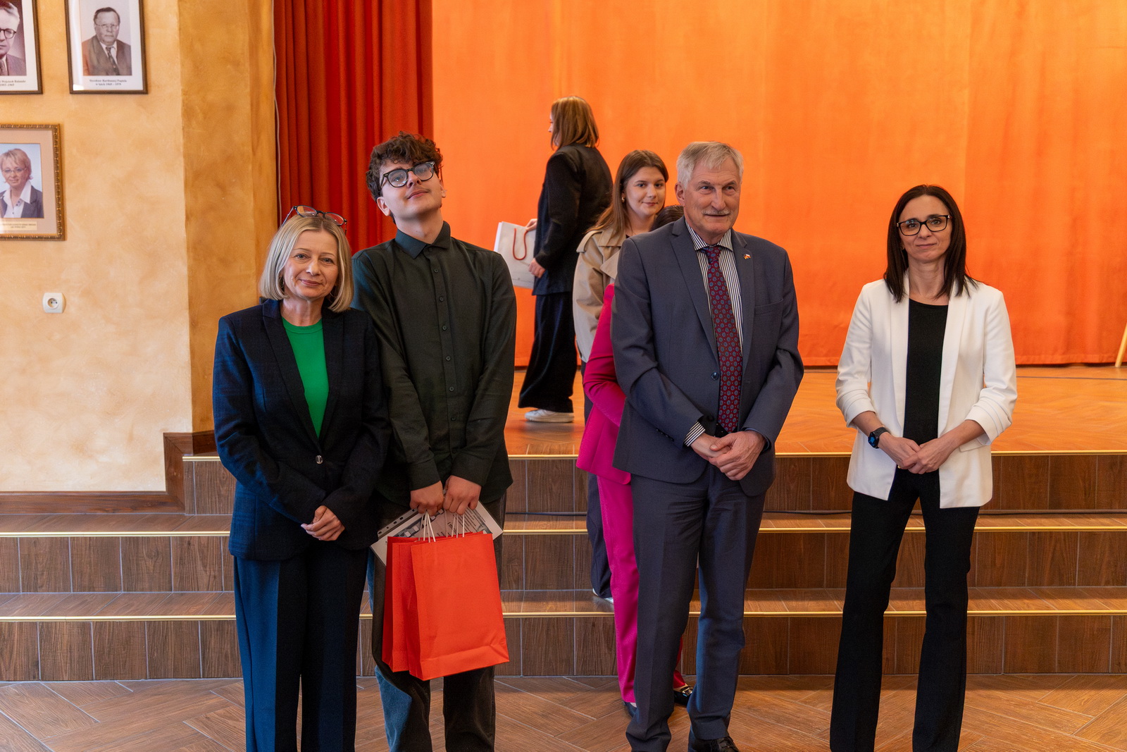 Zdjęcie 27.03.2026 Deutsch in der Hauptrolle-14f32c0ba6-4d97-42ce-adf9-380eb64df2b5.jpg w galerii Deutsch in der Hauptrolle - wyniki VIII edycji